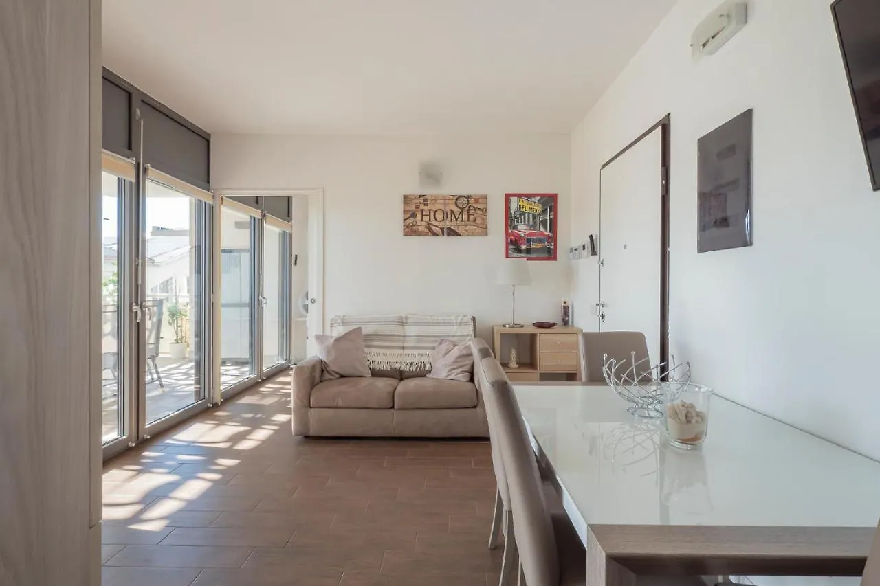 Luxury Apartment Near Linate Quintiliano 7 Milan Italy