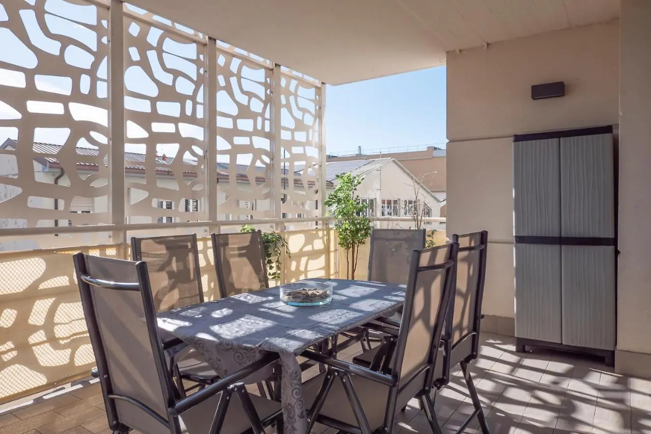 Luxury Apartment Near Linate Quintiliano 7 Milan