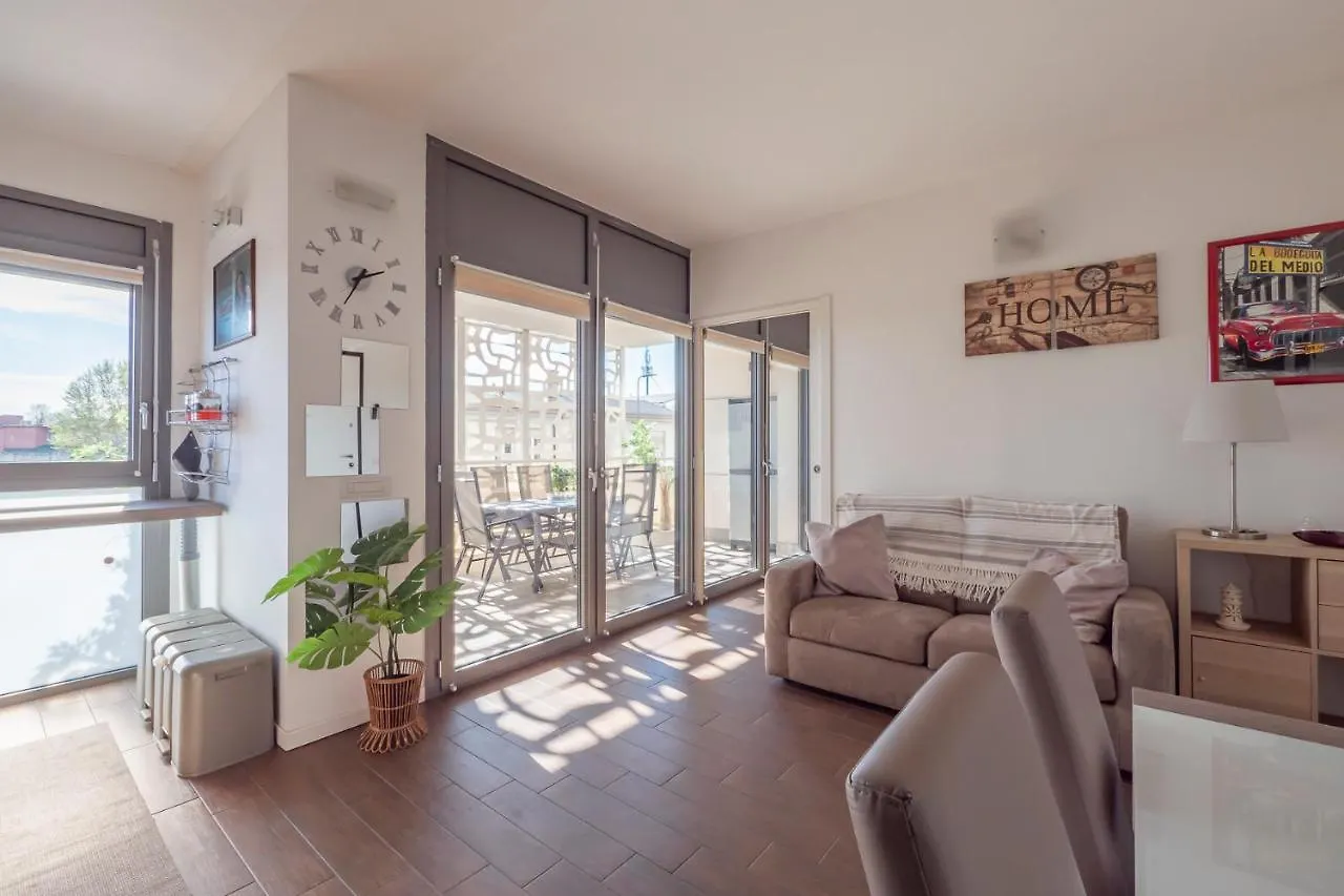 Luxury Apartment Near Linate Quintiliano 7 Milan