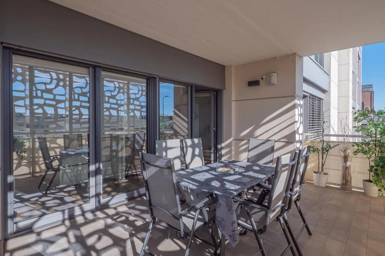 Luxury Apartment Near Linate Quintiliano 7 Milan
