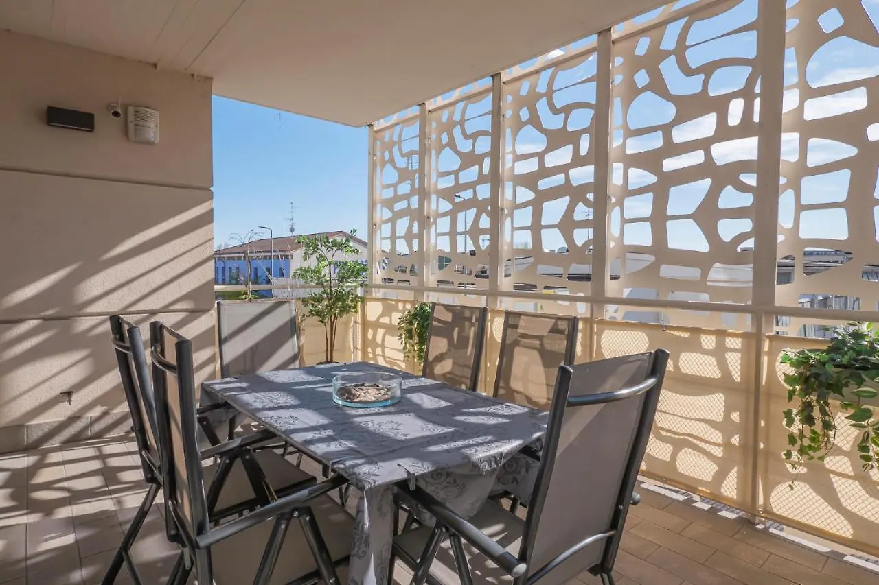 Luxury Apartment Near Linate Quintiliano 7 Milan